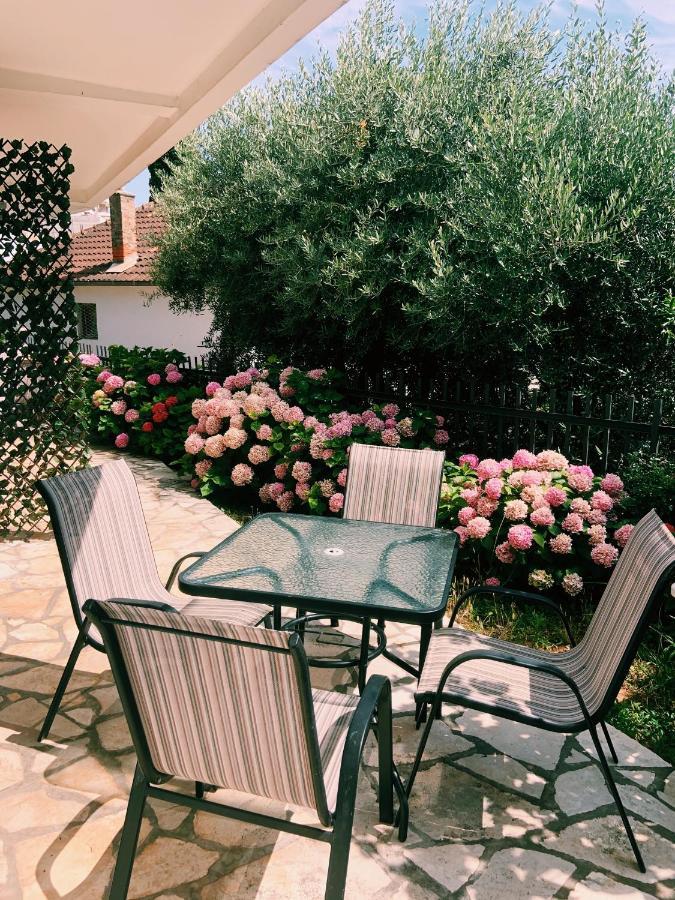 Apartments Hollaj Ulcinj Exterior foto