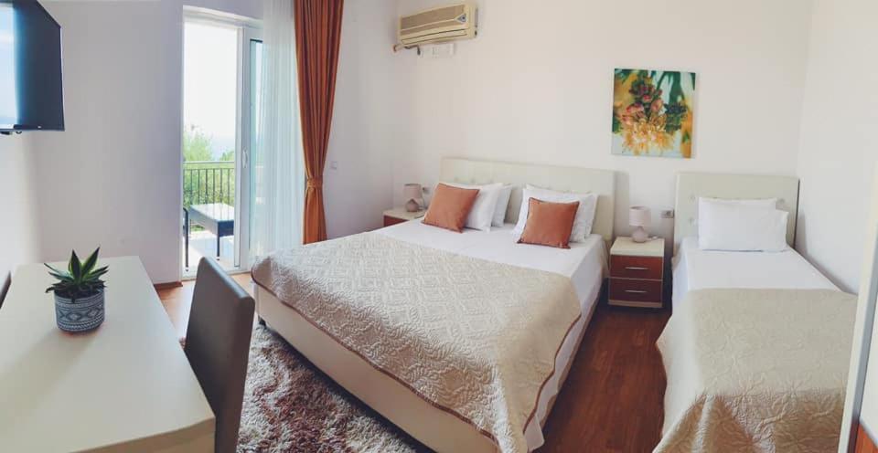 Apartments Hollaj Ulcinj Exterior foto